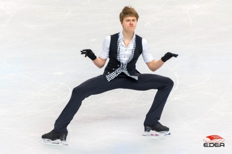 Ice Gallery Skates U.S.